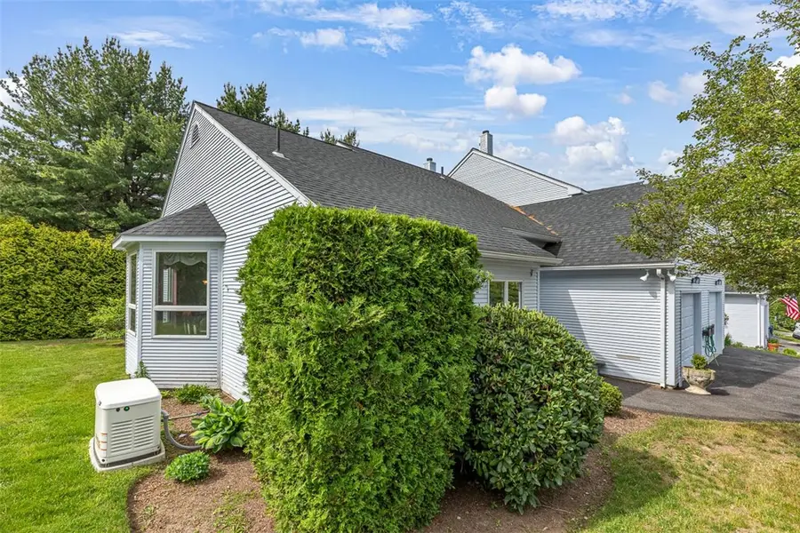 90 Nipmuc Trail #A, North Providence, RI 02904 - #3