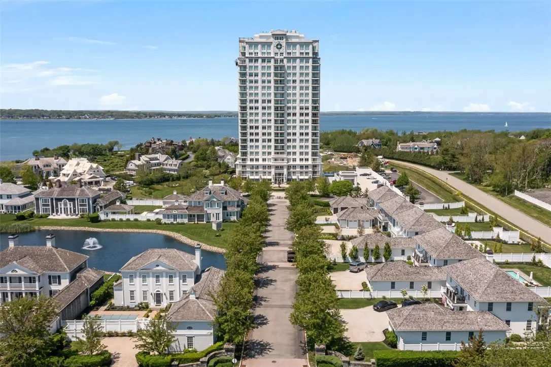 1 Tower Drive #1701, Portsmouth, RI 02871 - #1