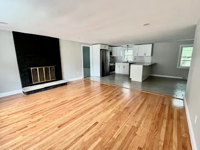 33 Howard Avenue, North Providence, RI 02911 - #2