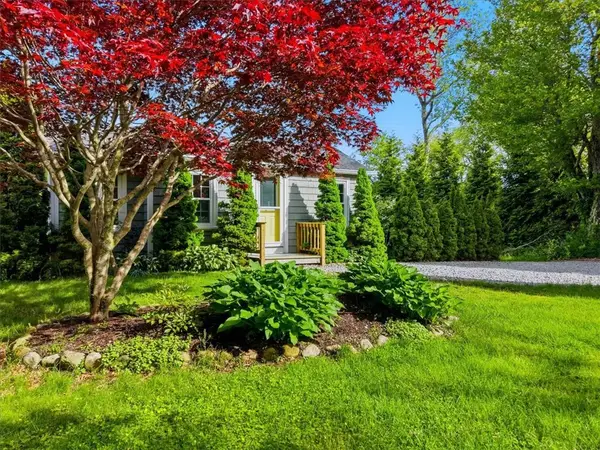 45 Port Avenue, South Kingstown, RI 02879
