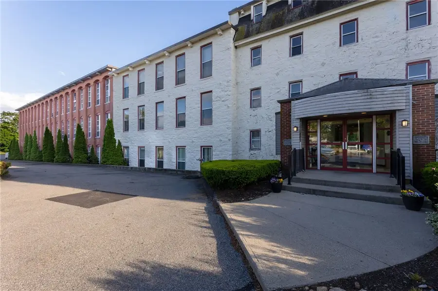 494 Woonasquatucket Avenue #416, North Providence, RI 02911 - #3