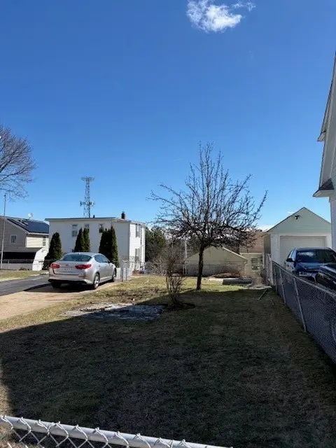 15 Brockton Street, Providence, RI 02904 - #1