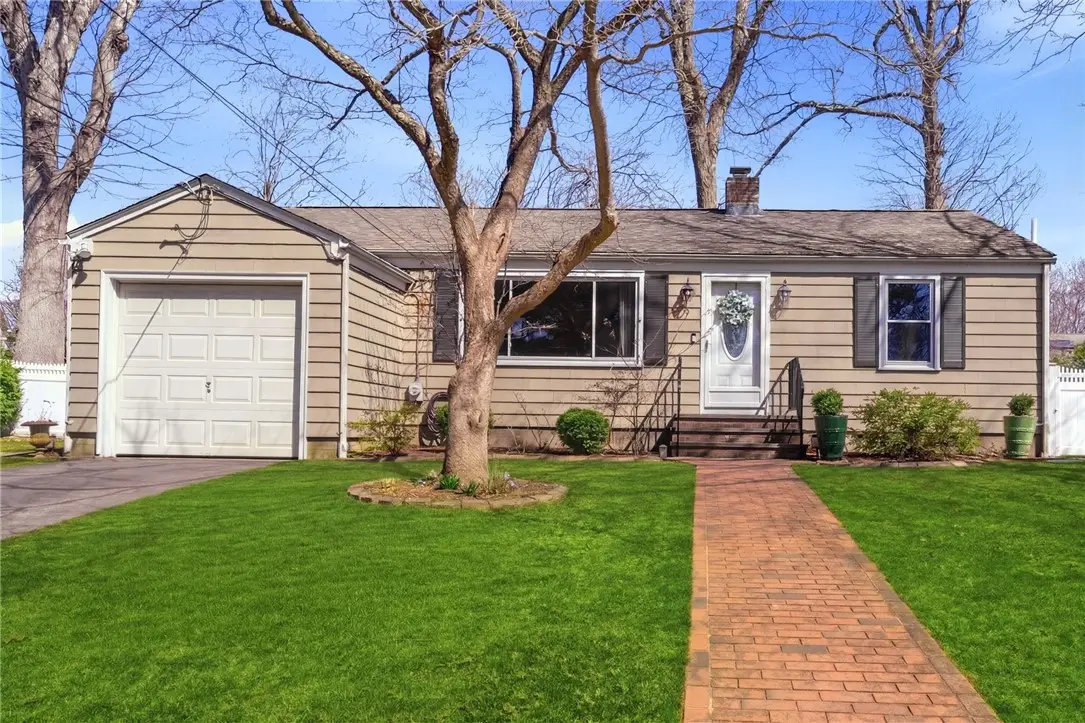 9 Tophill Circle, Cranston, RI 02920 - #1