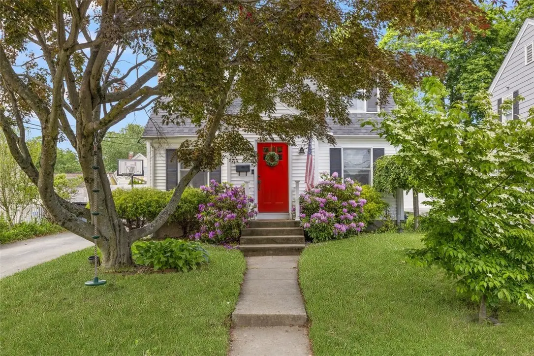 25 Farm Street, Cranston, RI 02920 - #1