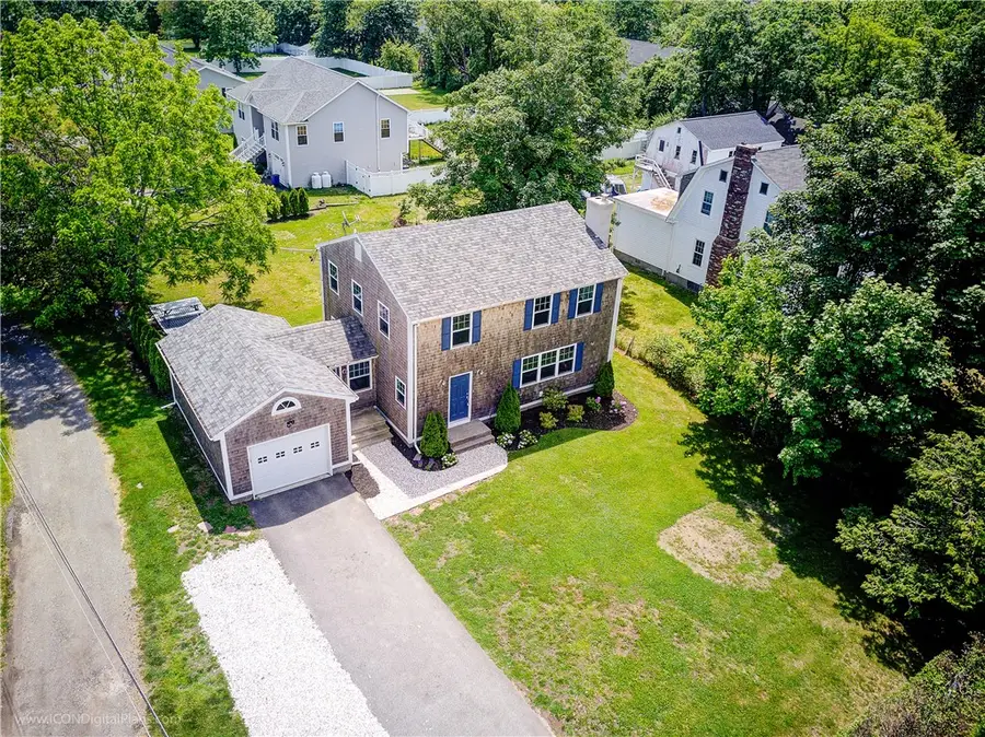 523 Bristol Ferry Road, Portsmouth, RI 02871 - #2