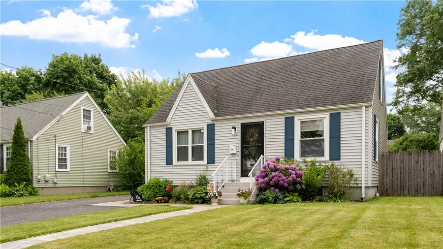 162 Thatcher Street, Rumford, RI 02916 - #2