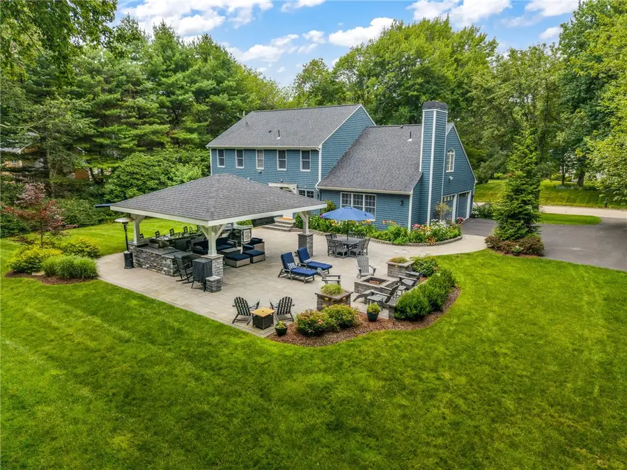 91 Woodridge Drive, Saunderstown, RI 02874 - #2