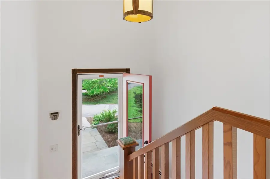 8 Ledgemont Drive, Lincoln, RI 02865 - #3