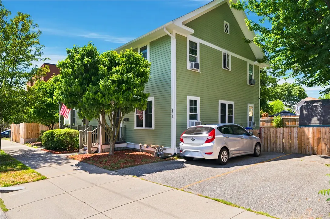 221 Early Street #B, Providence, RI 02907 - #1