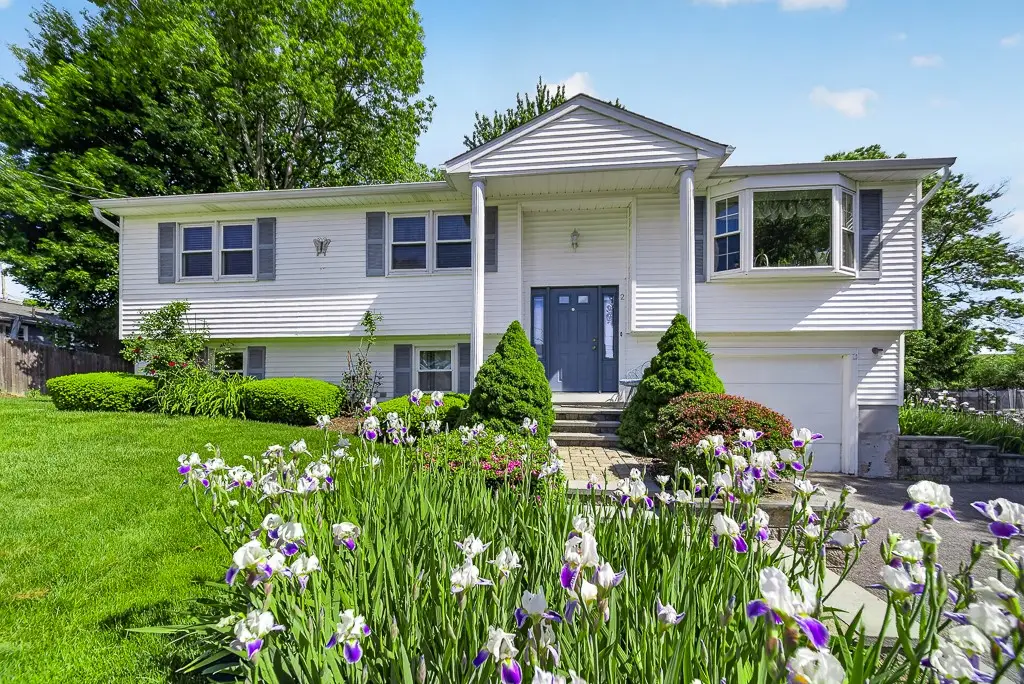 2 Garner Avenue, Johnston, RI 02919 - #1