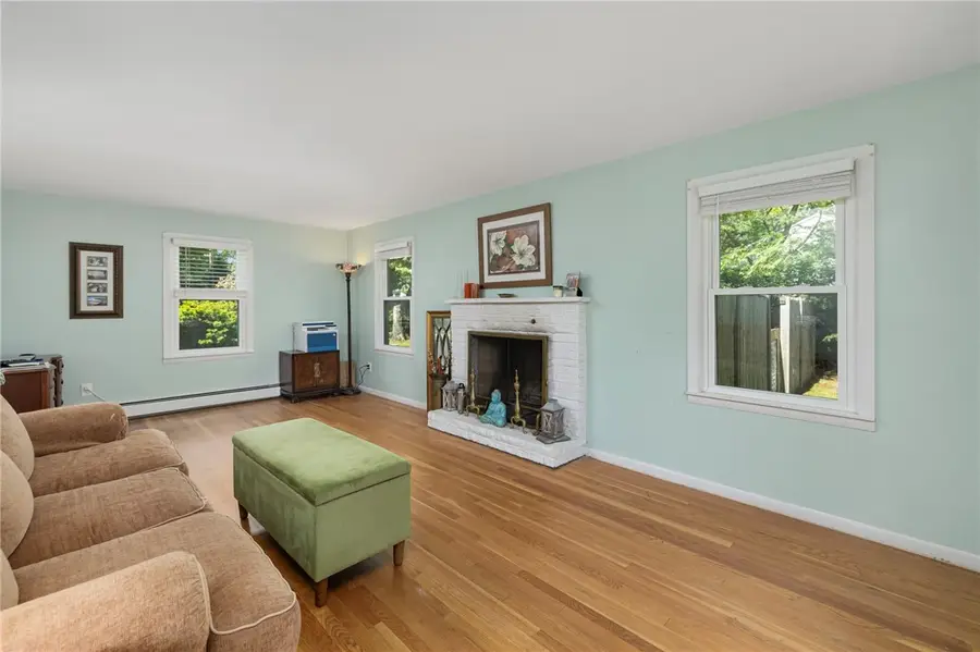 34 Terrace Drive, East Greenwich, RI 02818 - #3