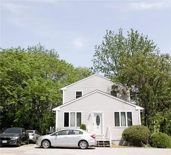 1015 Atwood Avenue, Johnston, RI 02919