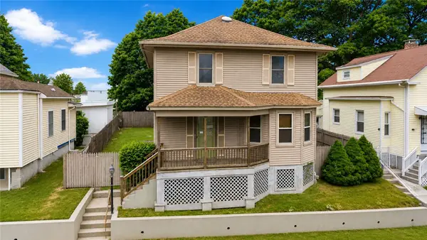 17 Woodward Avenue, East Providence, RI 02914