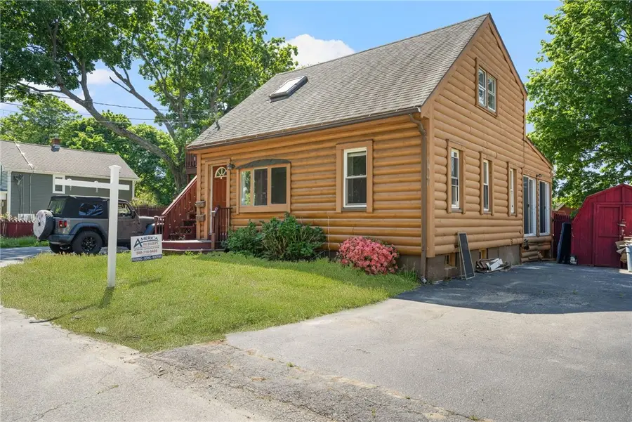 17 Padelford Avenue, Riverside, RI 02915 - #2