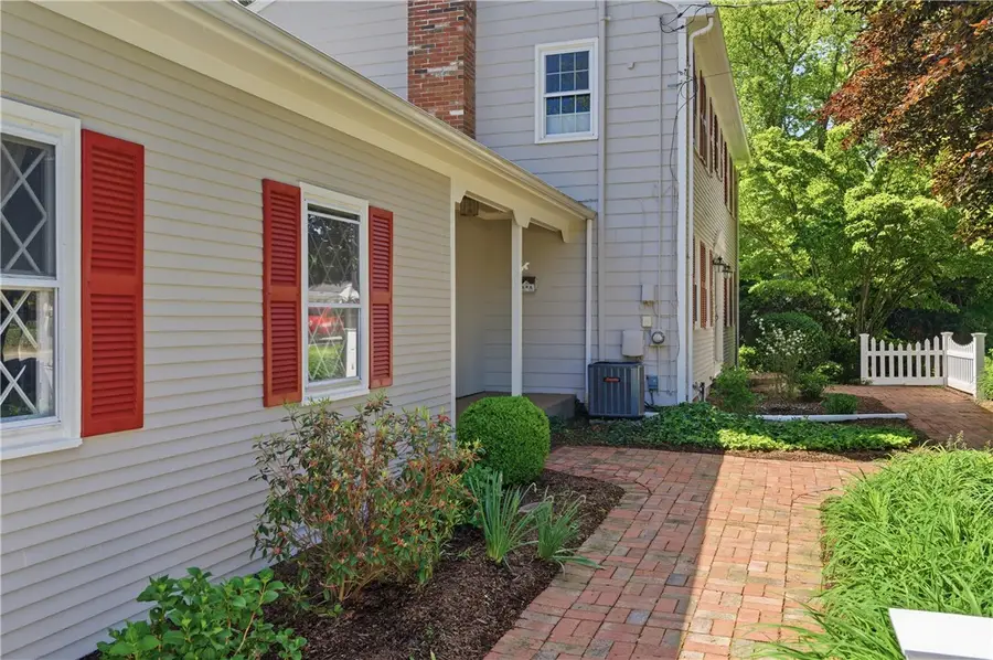 2699 Diamond Hill Road, Cumberland, RI 02864 - #2