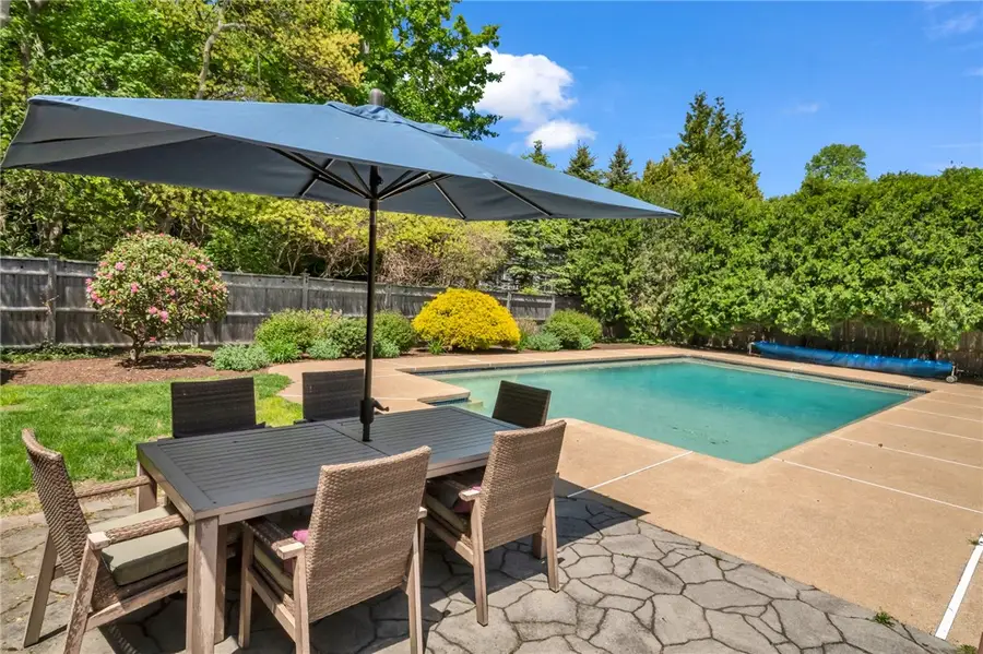 6 Driftwood Drive, Barrington, RI 02806 - #2