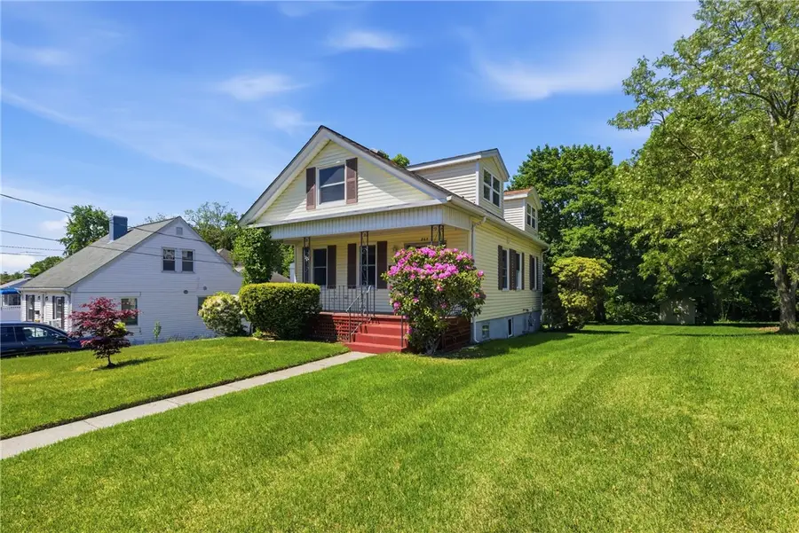 865 Pontiac Avenue, Cranston, RI 02910 - #2