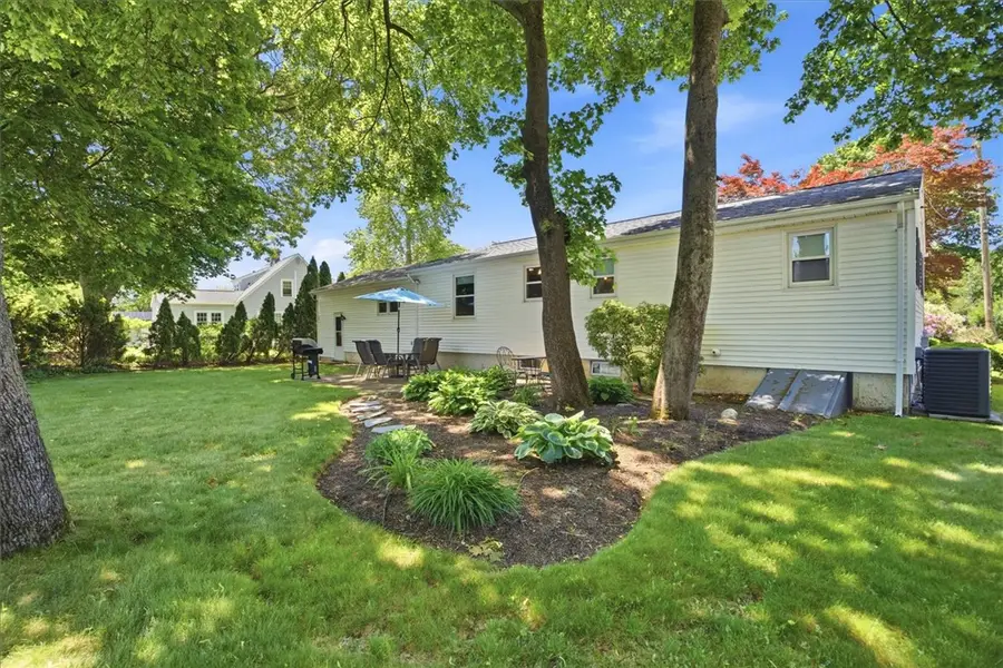 14 Stone Avenue, Warwick, RI 02889 - #3