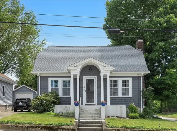 14 Boyden Boulevard, East Providence, RI 02915