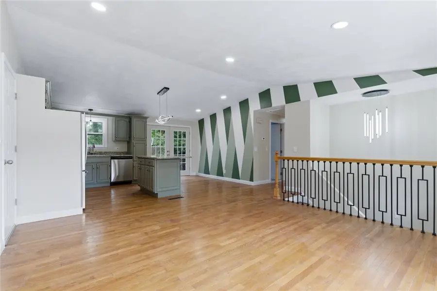 20 Killey Avenue, Warwick, RI 02889 - #3