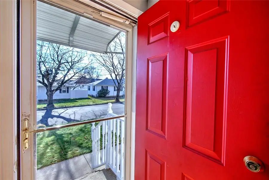 72 Vermont Street, Cranston, RI 02920 - #3