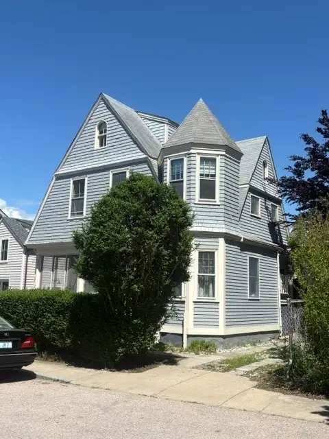4 Dresser Street, Newport, RI 02840 - #2