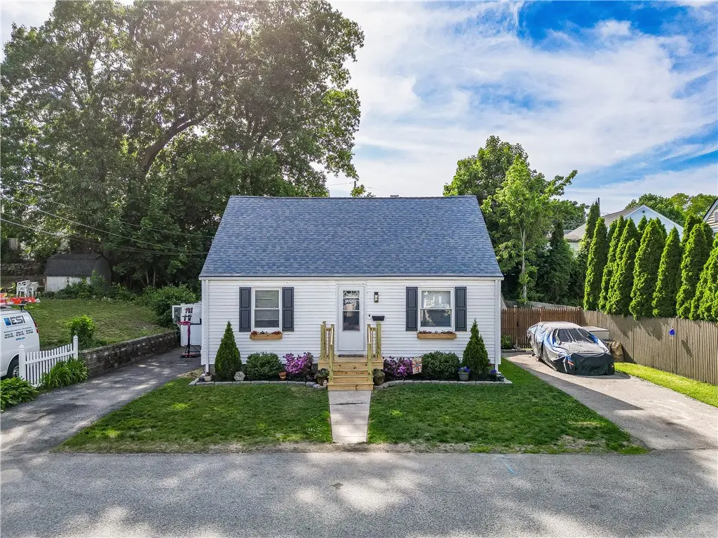 17 Caporal Street, Cranston, RI 02910 - #1