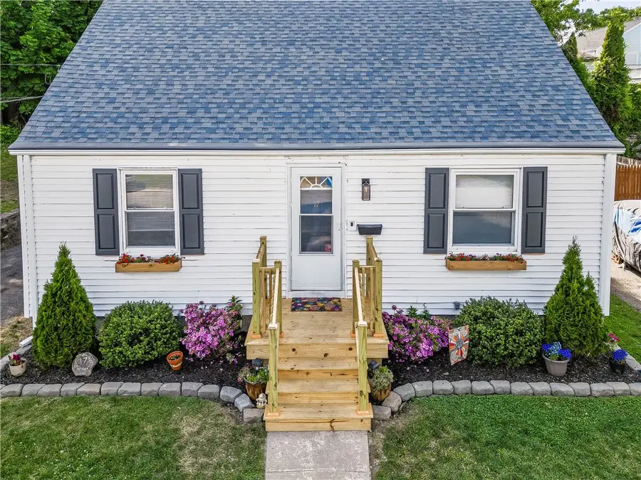 17 Caporal Street, Cranston, RI 02910 - #2