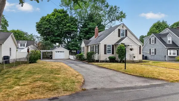 130 Vaughn Avenue, Warwick, RI 02886