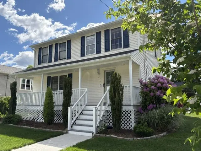 42 Chestnut Street, Cumberland, RI 02864 - #1