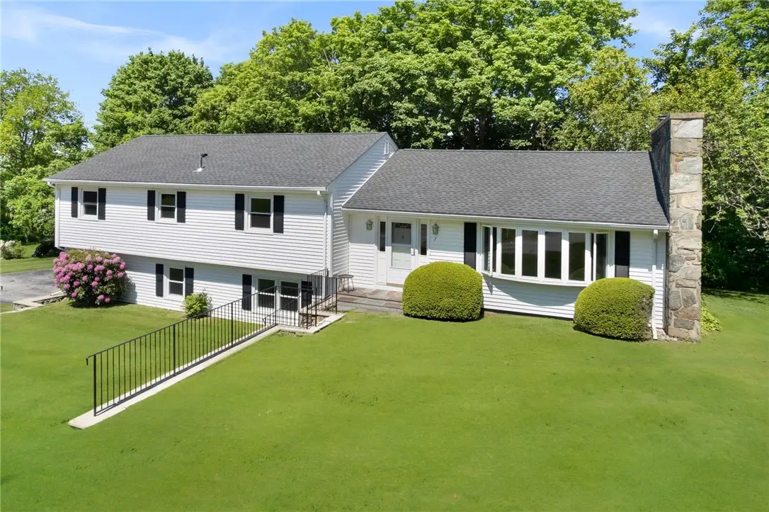 7 Westwood Drive, Portsmouth, RI 02871 - #1