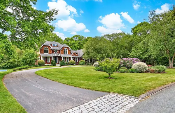 357 Congdon Drive, South Kingstown, RI 02879