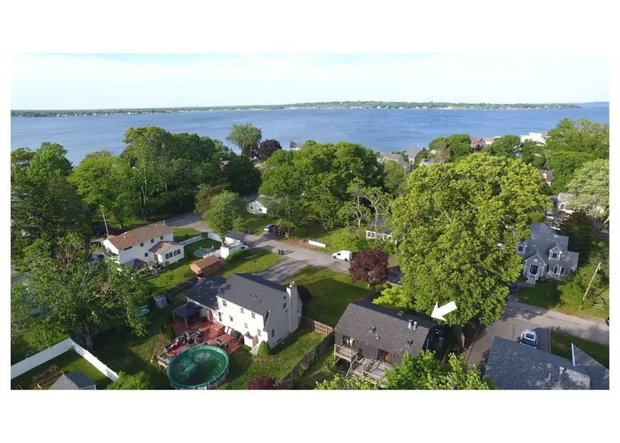 23 Lawndale Drive, Warwick, RI 02818 - #2