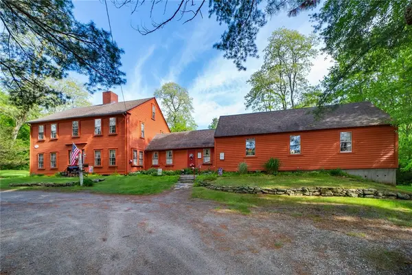 1503 Putnam Pike, Glocester, RI 02814