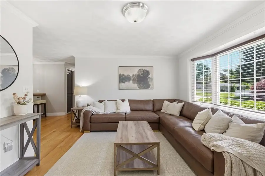 127 Sun Valley Drive, Cumberland, RI 02864 - #3