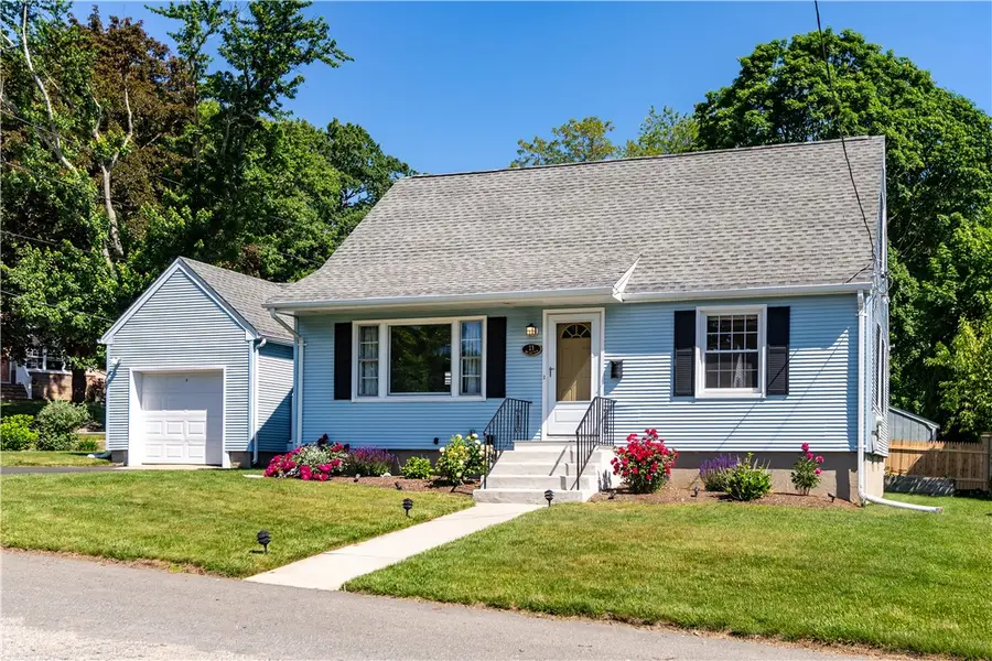 11 Bellevue Drive, Cranston, RI 02920 - #3