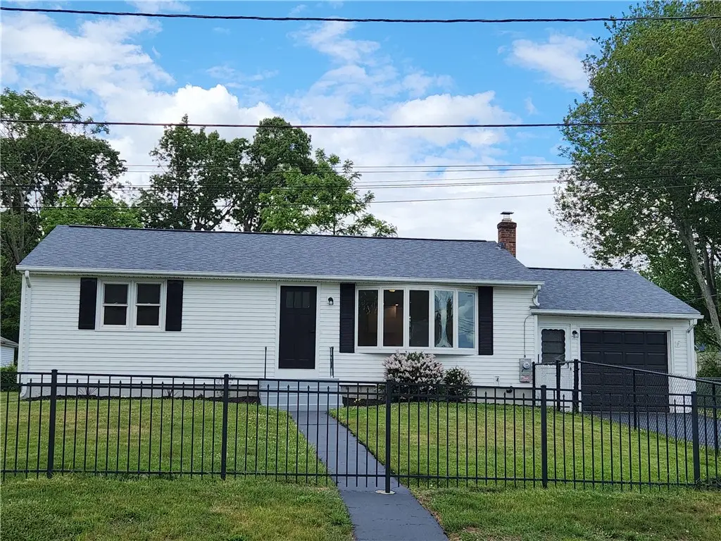 11 Wood Street, West Warwick, RI 02893 - #1