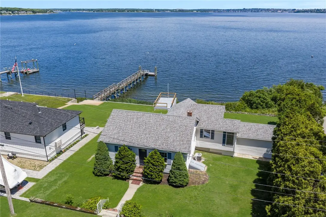 2 King Phillip Avenue, Bristol, RI 02809 - #1