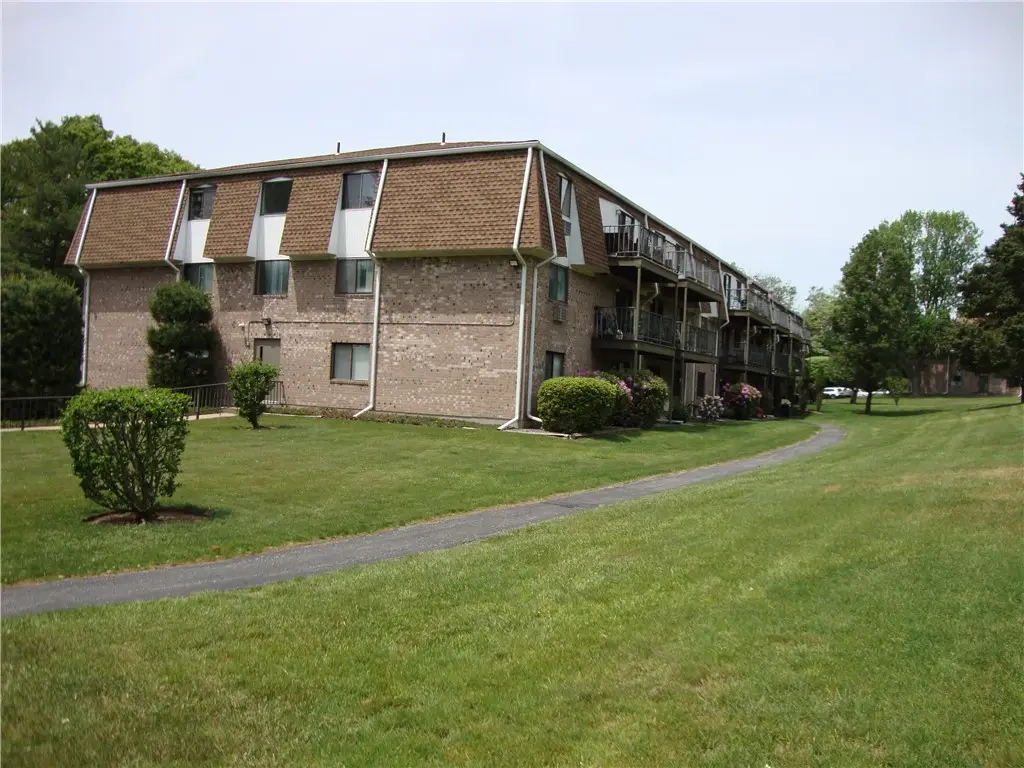 752 Quaker Lane #A-109, Warwick, RI 02818 - #1