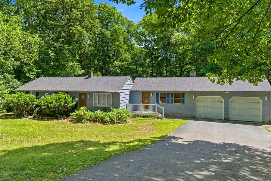 584 Hartford Pike, Scituate, RI 02857 - #2