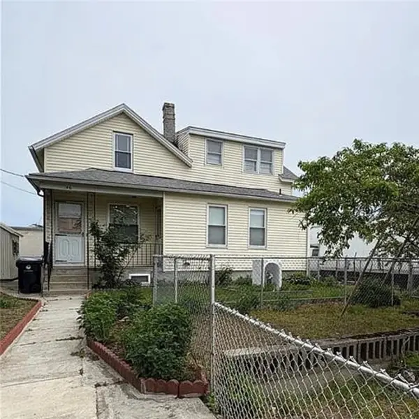 46 Humboldt Avenue, Pawtucket, RI 02860