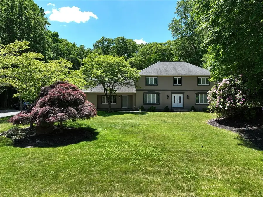 10 Arbor Way, East Greenwich, RI 02818 - #2