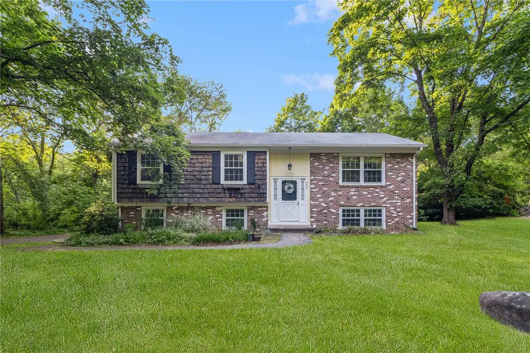 350 Essex Road, North Kingstown, RI 02852 - #1