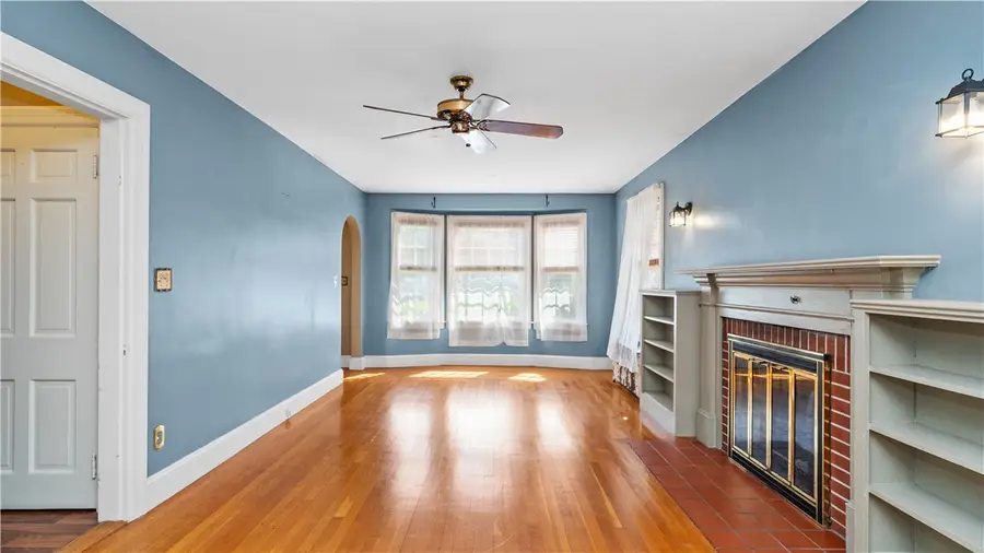 12 Fairview Avenue, Lincoln, RI 02865 - #2