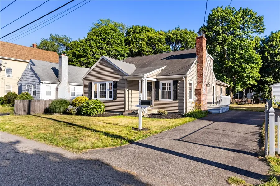 245 Hughes Avenue, Pawtucket, RI 02861 - #3