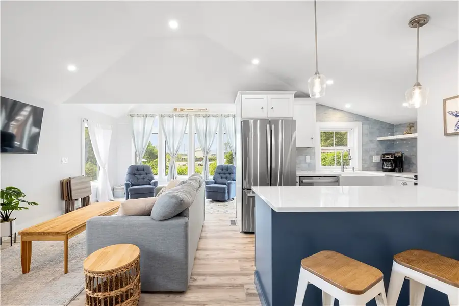 39 Edwards Avenue, South Kingstown, RI 02879 - #2