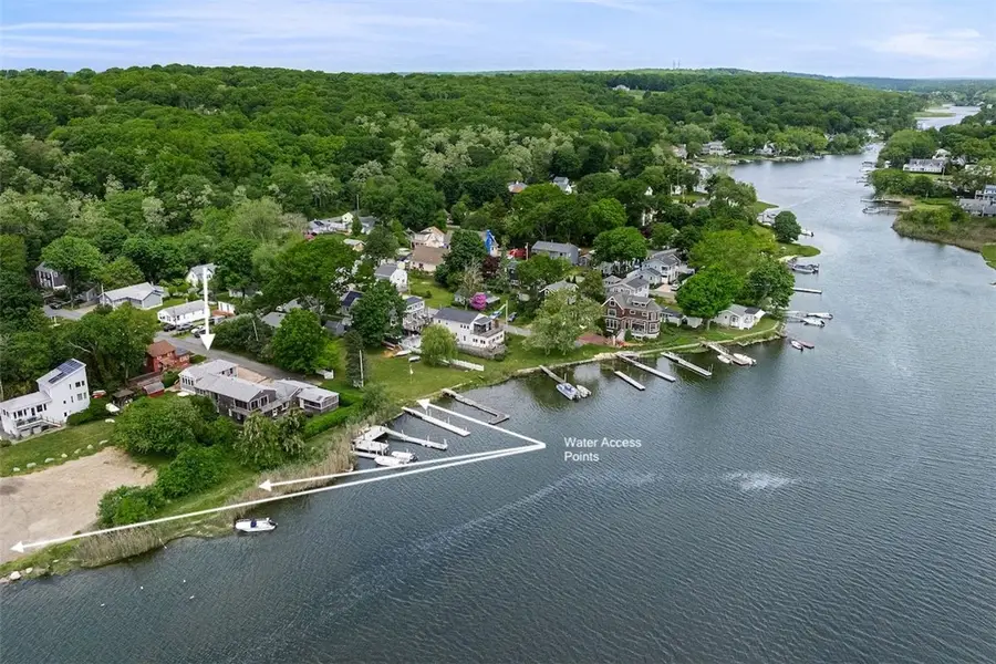 39 Edwards Avenue, South Kingstown, RI 02879 - #3