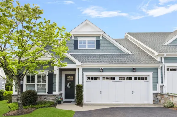 48 Travelers Court, East Greenwich, RI 02818