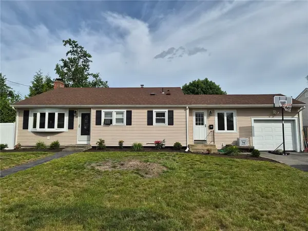 88 Glenbrook Road, Warwick, RI 02889