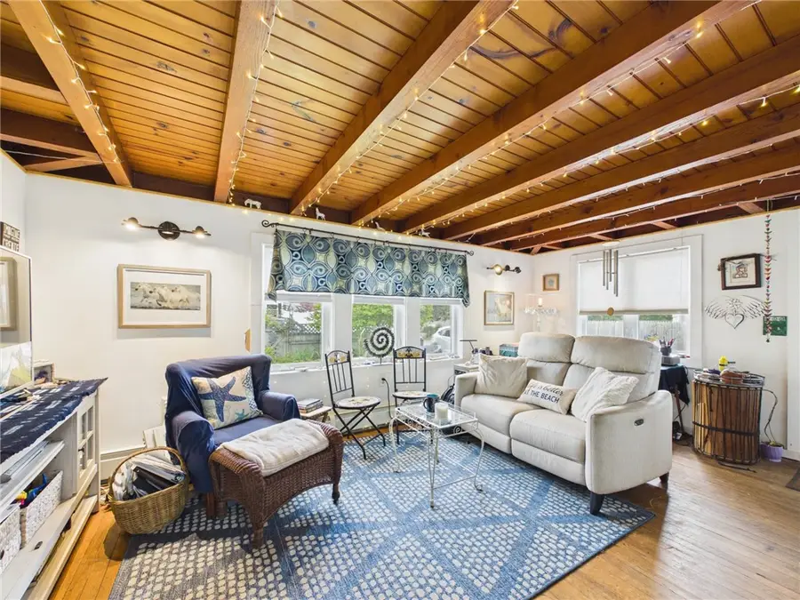 36 Maple Street, South Kingstown, RI 02879 - #2